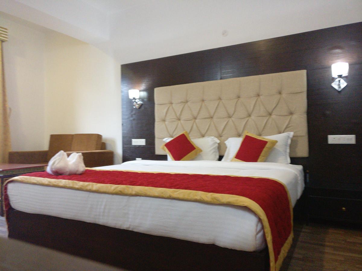 Alpine Hills Hotel Gangtok Exterior photo